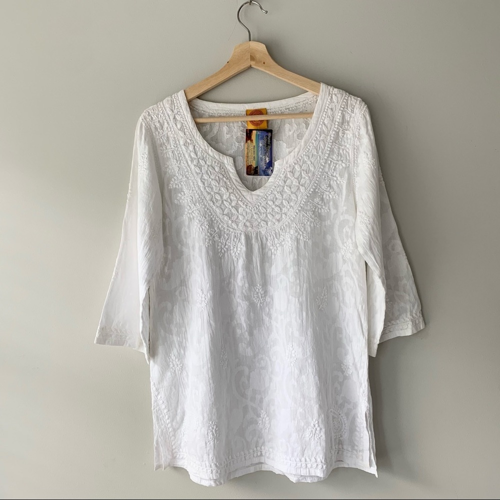 Anukshah Tunic